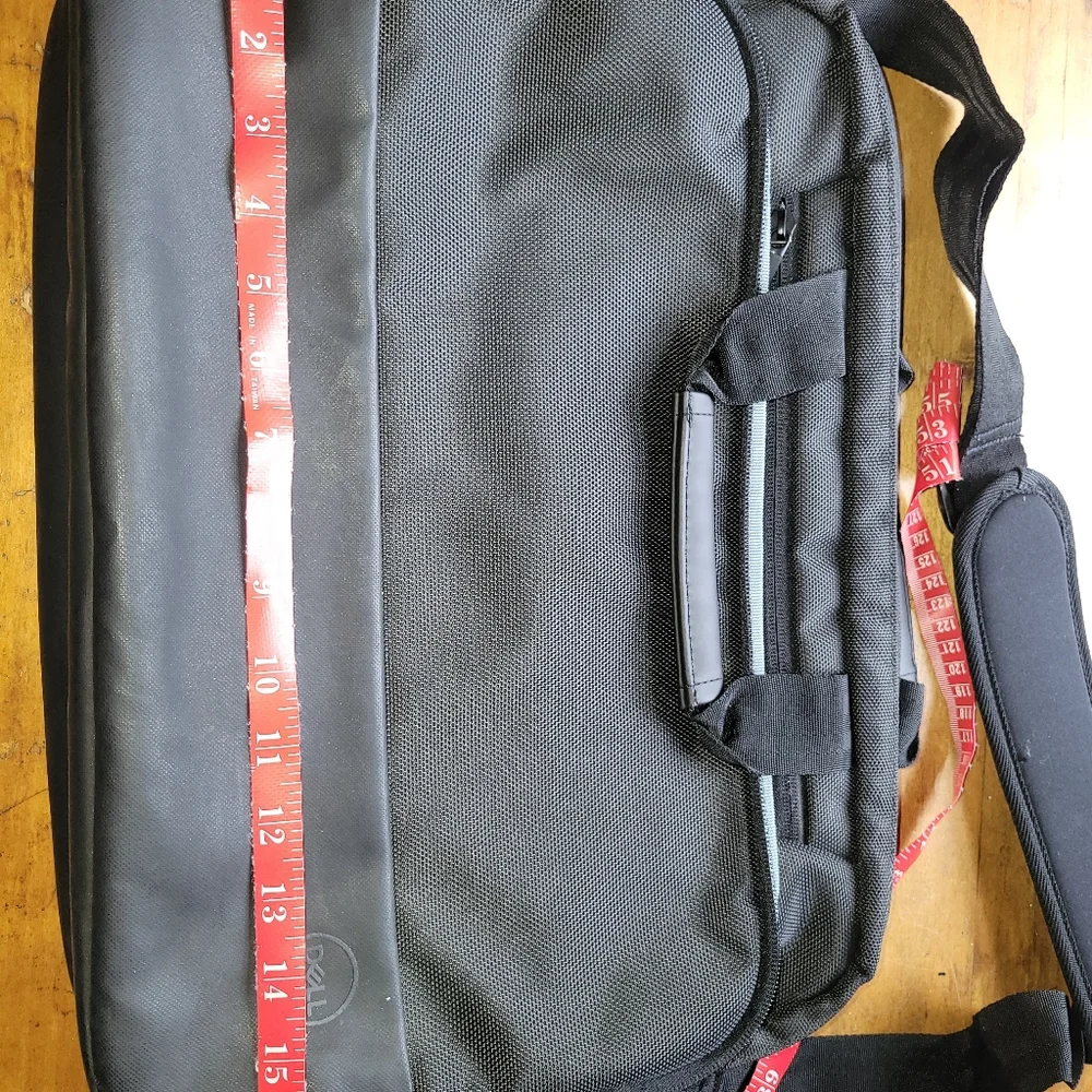 Dell 16x12 Inch Laptop Shoulder Bag New without tags
